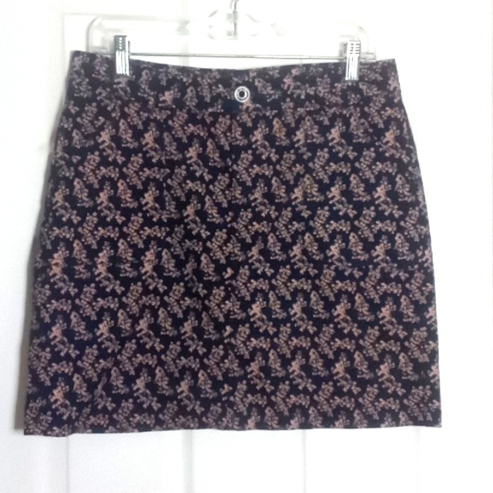 Lee Mid-rise regular fit stretch cotton floral skort